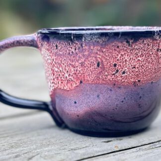 Capuchino beker roze, zwart en wit gespikkeld